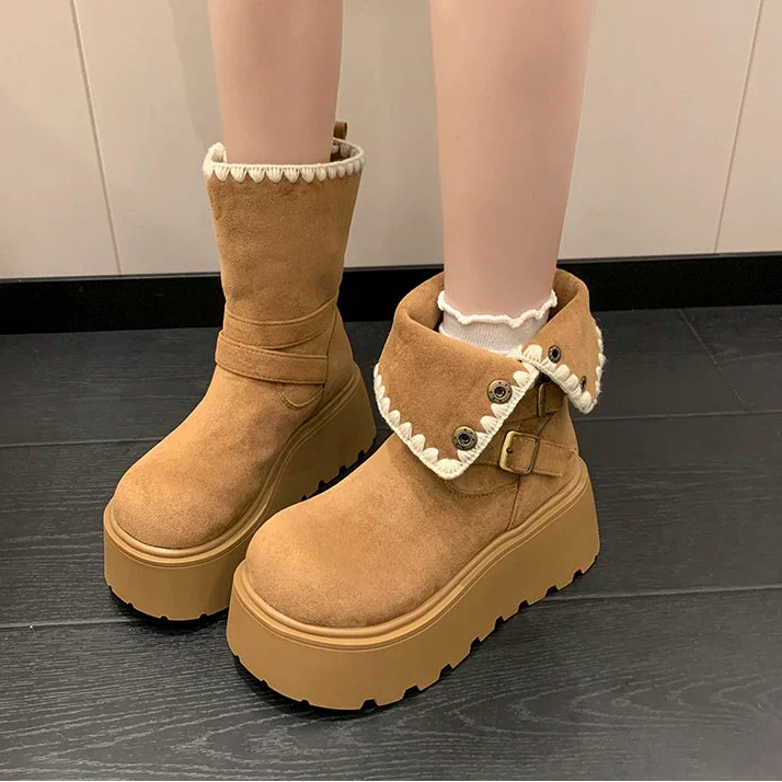 Irene | Čizme s platformom i elegantnom kopčom te toplim krznenim podstavom