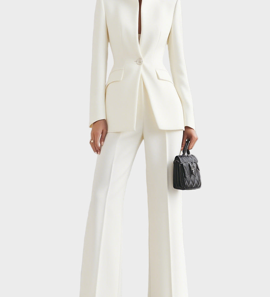 Jade - Elegantni komplet s jaknom i hlačama